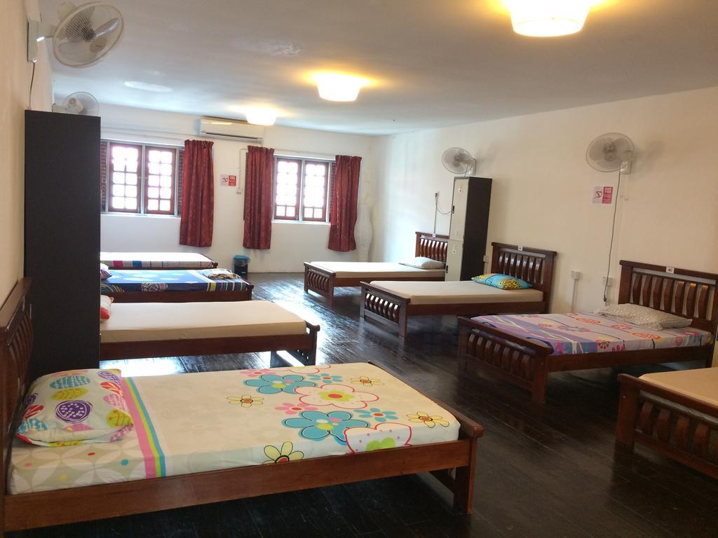 1981 Guest House อิโปห์ ภายนอก รูปภาพ